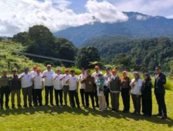 Dukung Penguatan DAS, Holding Perkebunan Nusantara Melalui PTPN I dan Menko PMK Gerakkan Penanaman Ribuan Pohon di Puncak