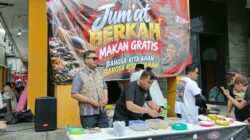 Yayasan CAS Tebarkan Kepedulian Lewat Aksi Bagi Makan Gratis Jumat Berkah